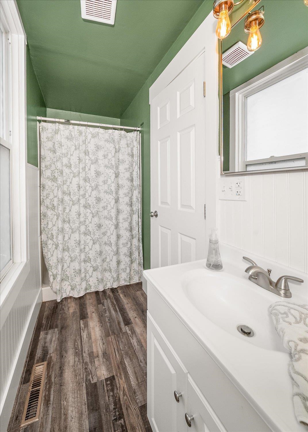 2228 N Cincinnati St - Photo 14