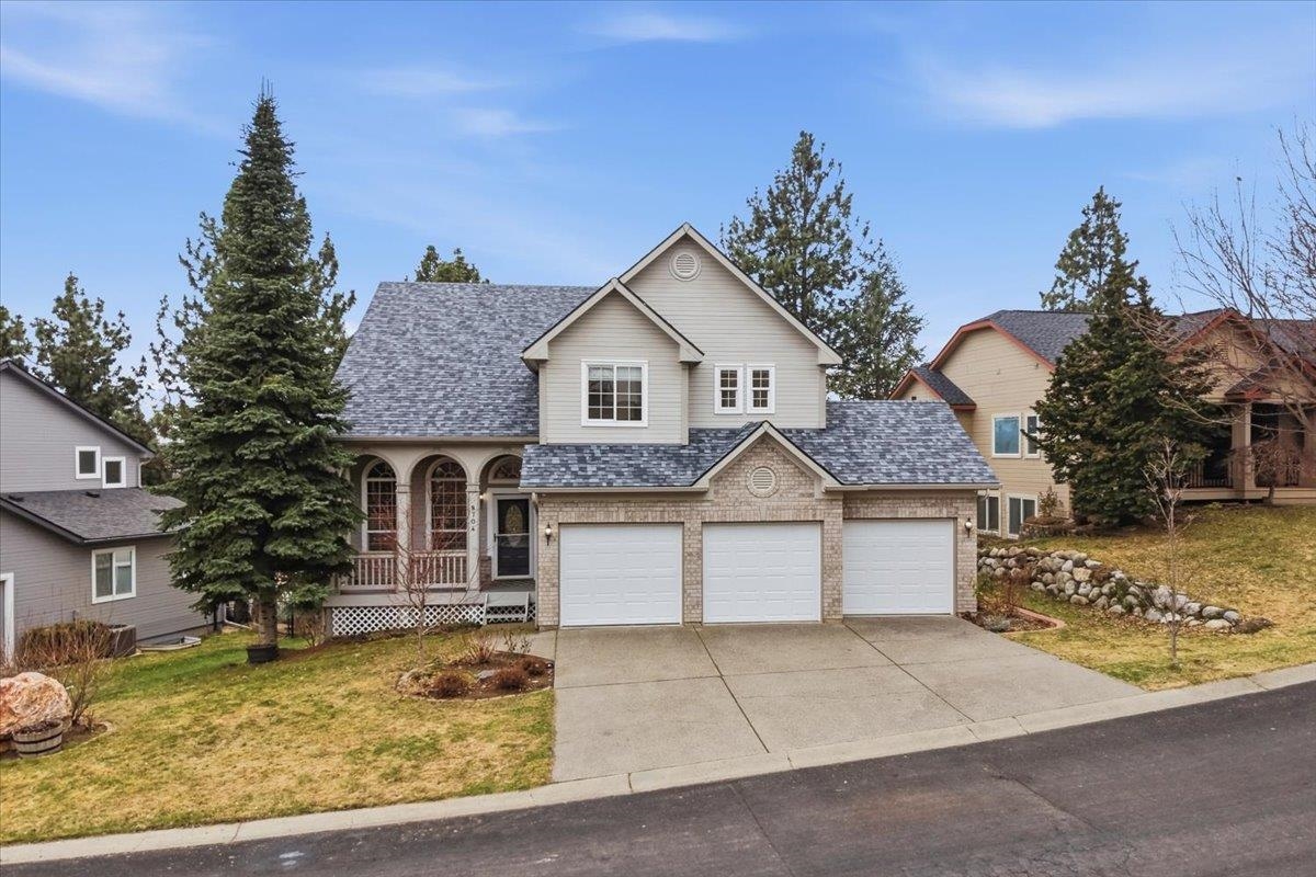 8704 E Parkside Ln - Photo 1