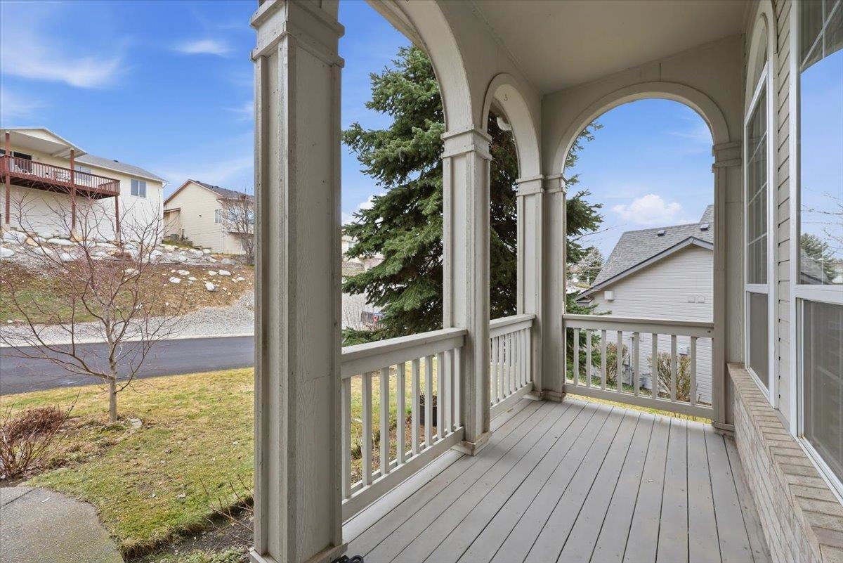 8704 E Parkside Ln - Photo 5