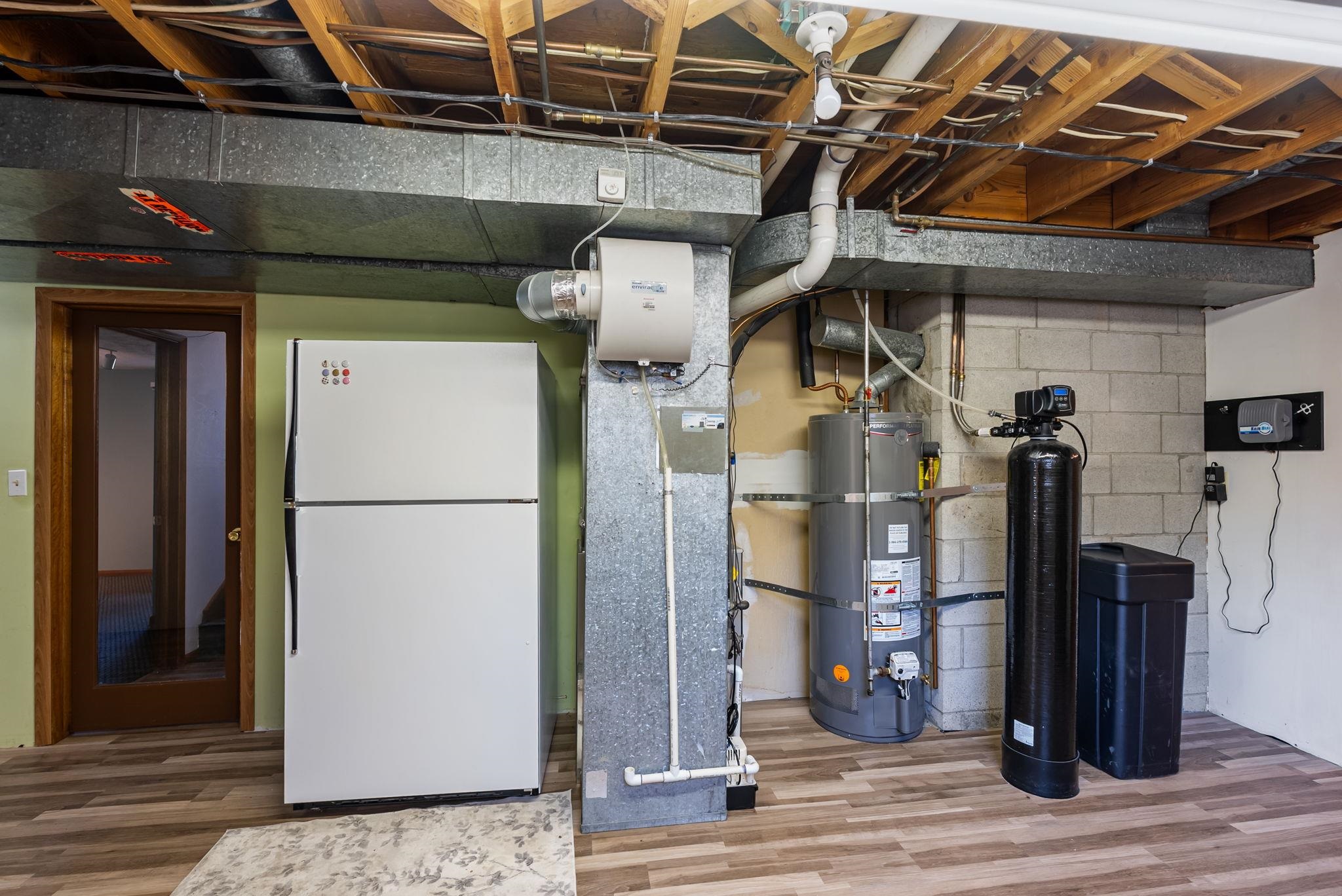 2504 E 40TH Ave - Photo 31