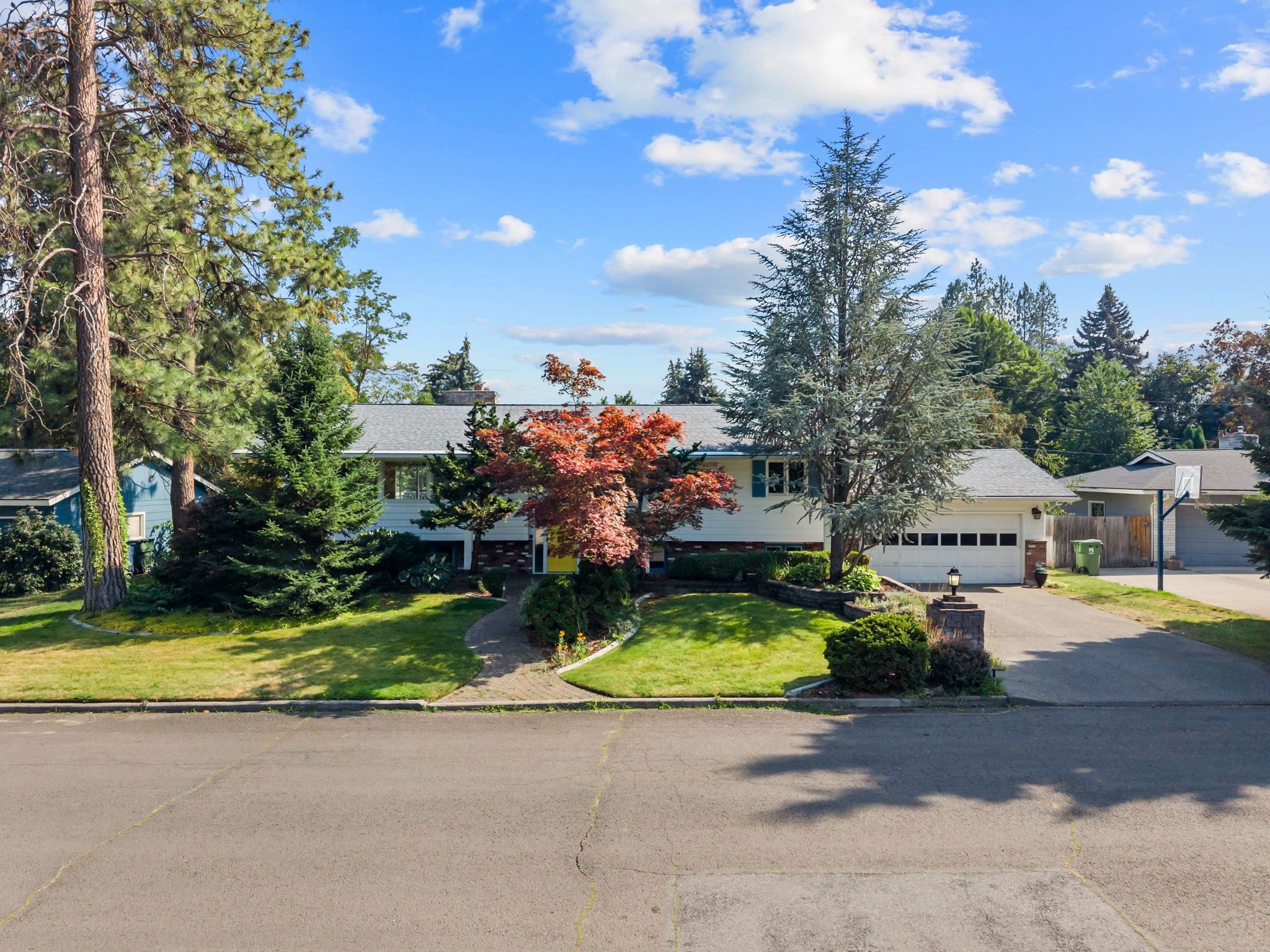 2504 E 40TH Ave - Photo 46