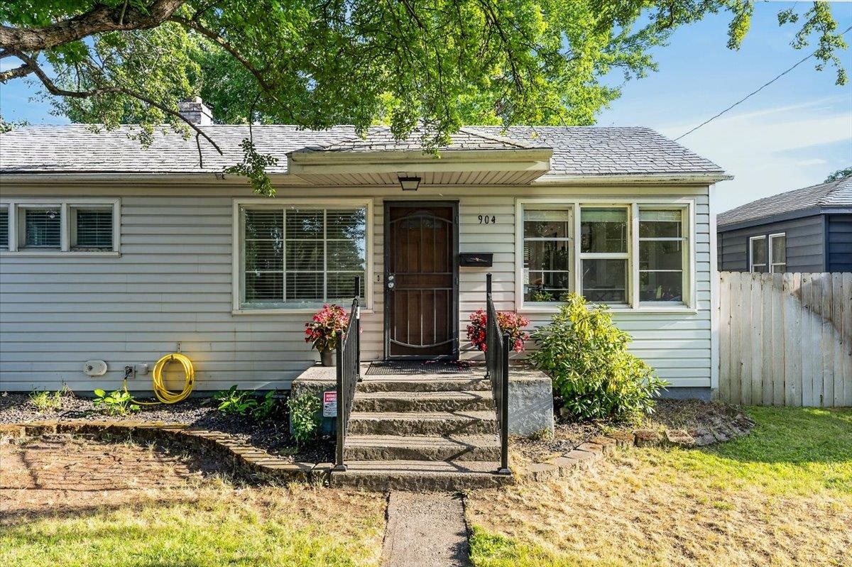 904 E Joseph Ave - Photo 4