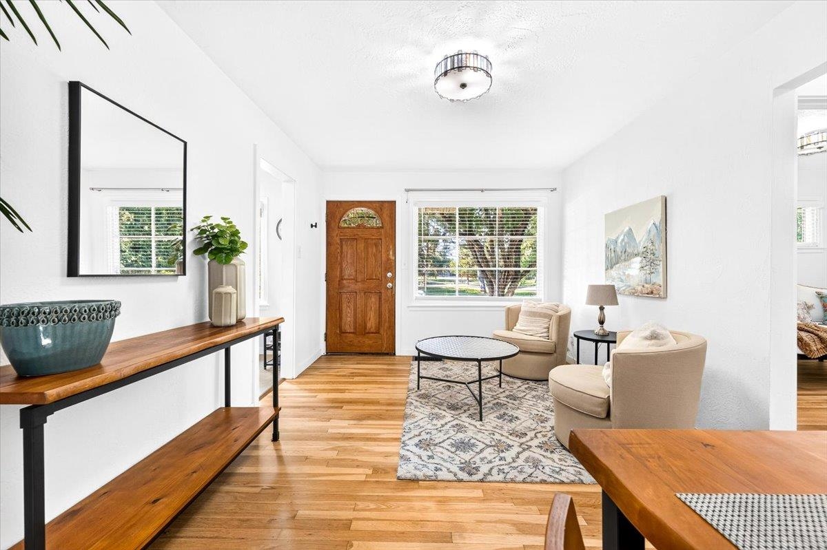 904 E Joseph Ave - Photo 6