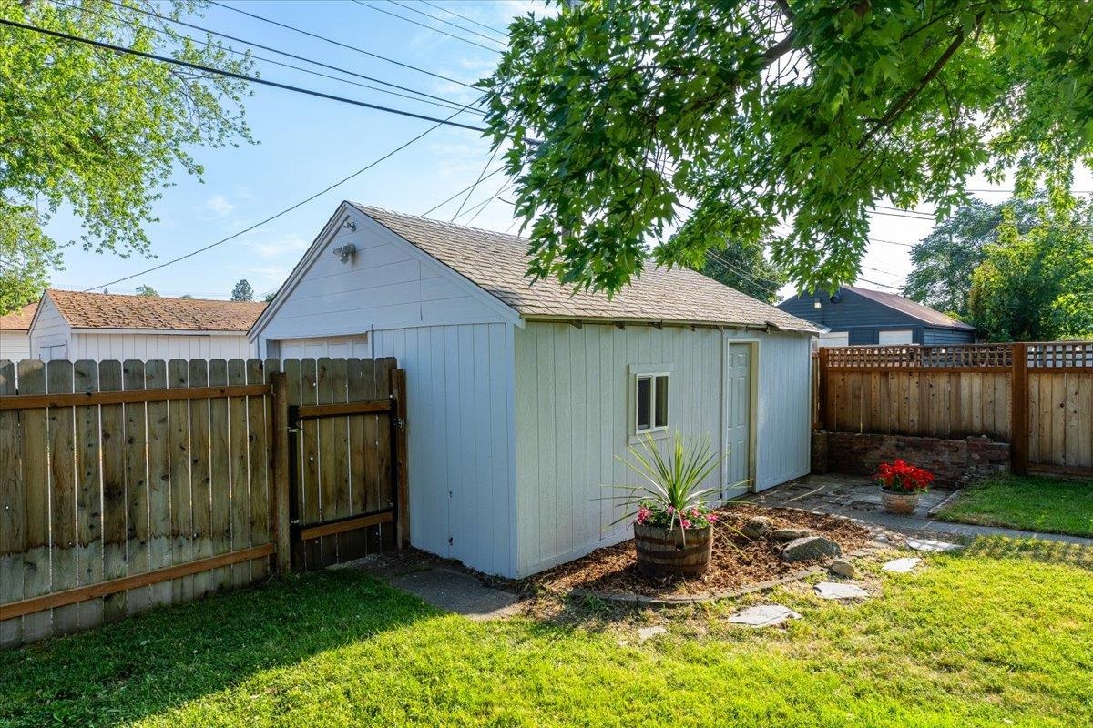 904 E Joseph Ave - Photo 44