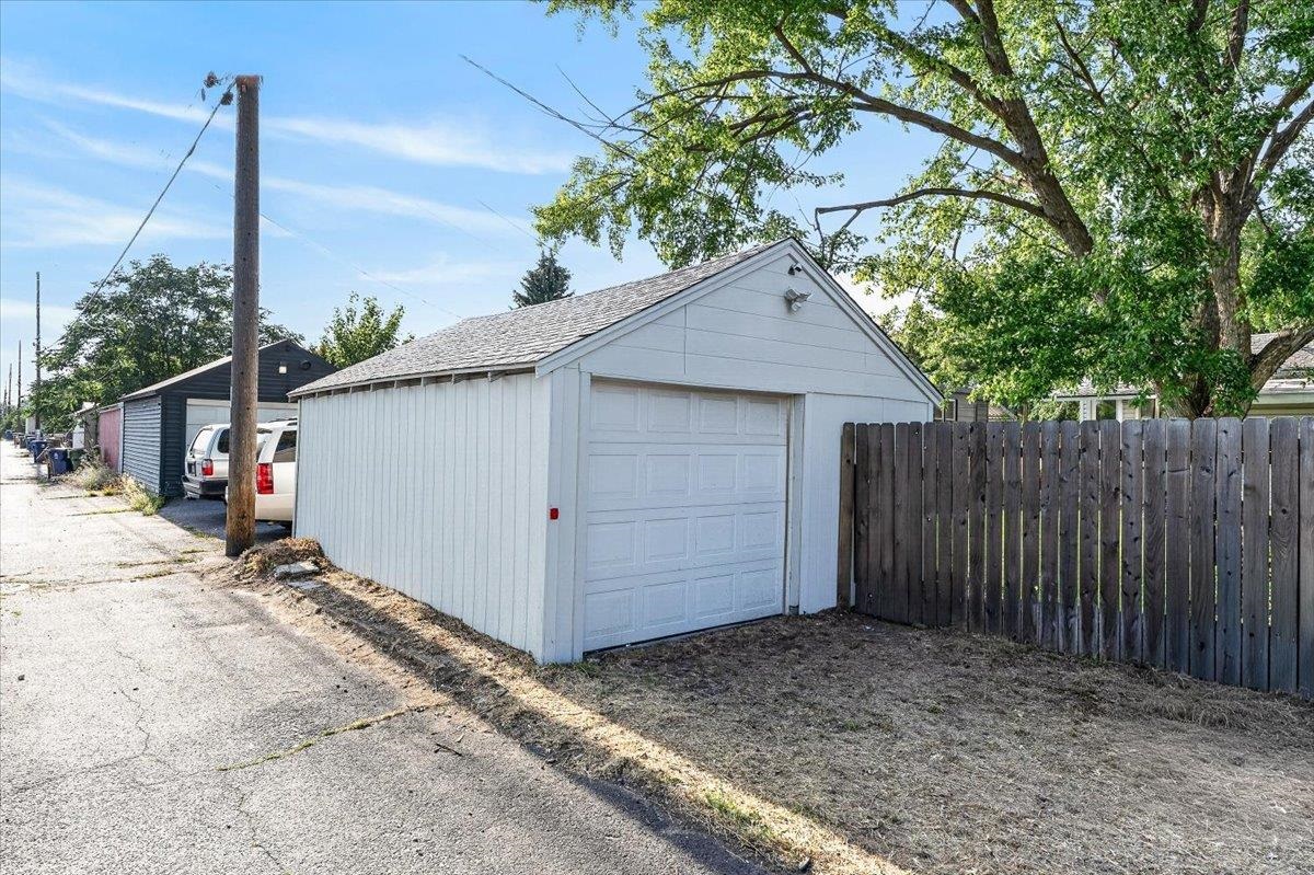 904 E Joseph Ave - Photo 45