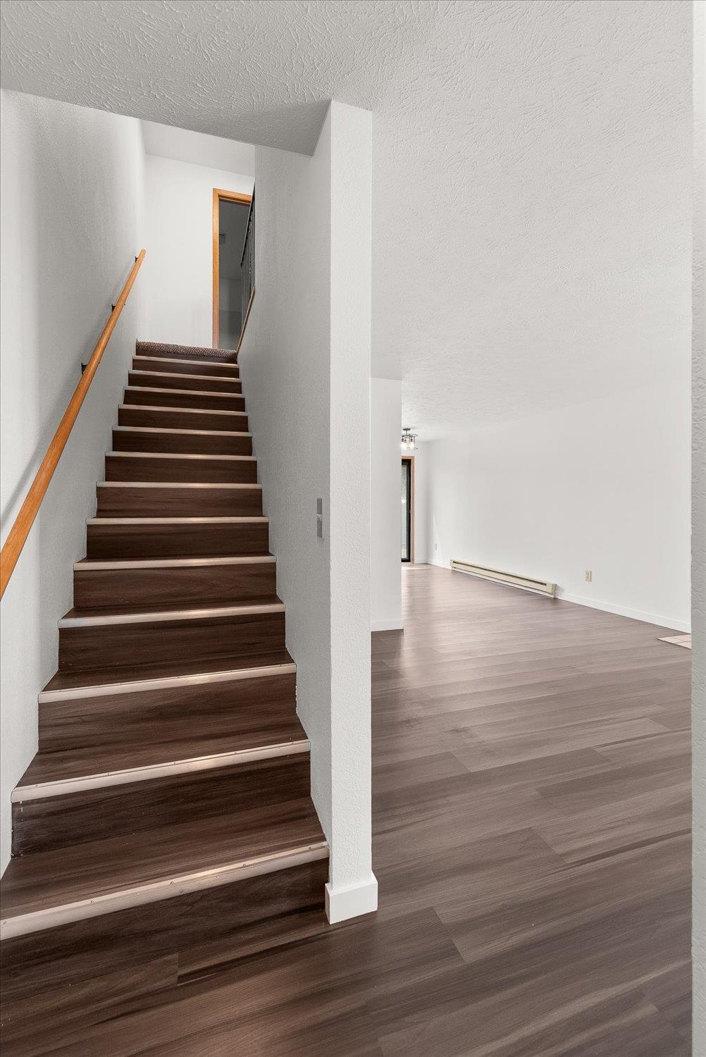 2107 N Houk Rd - Photo 8