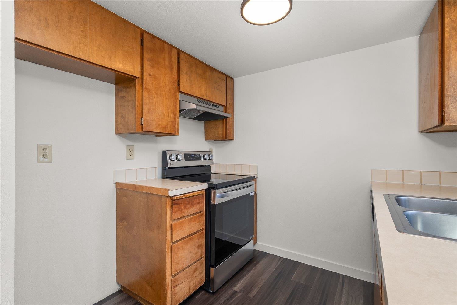 2107 N Houk Rd - Photo 15