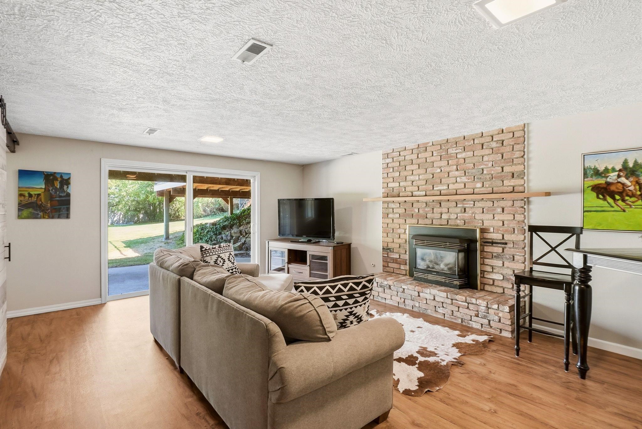 4509 E 56th Ave - Photo 22