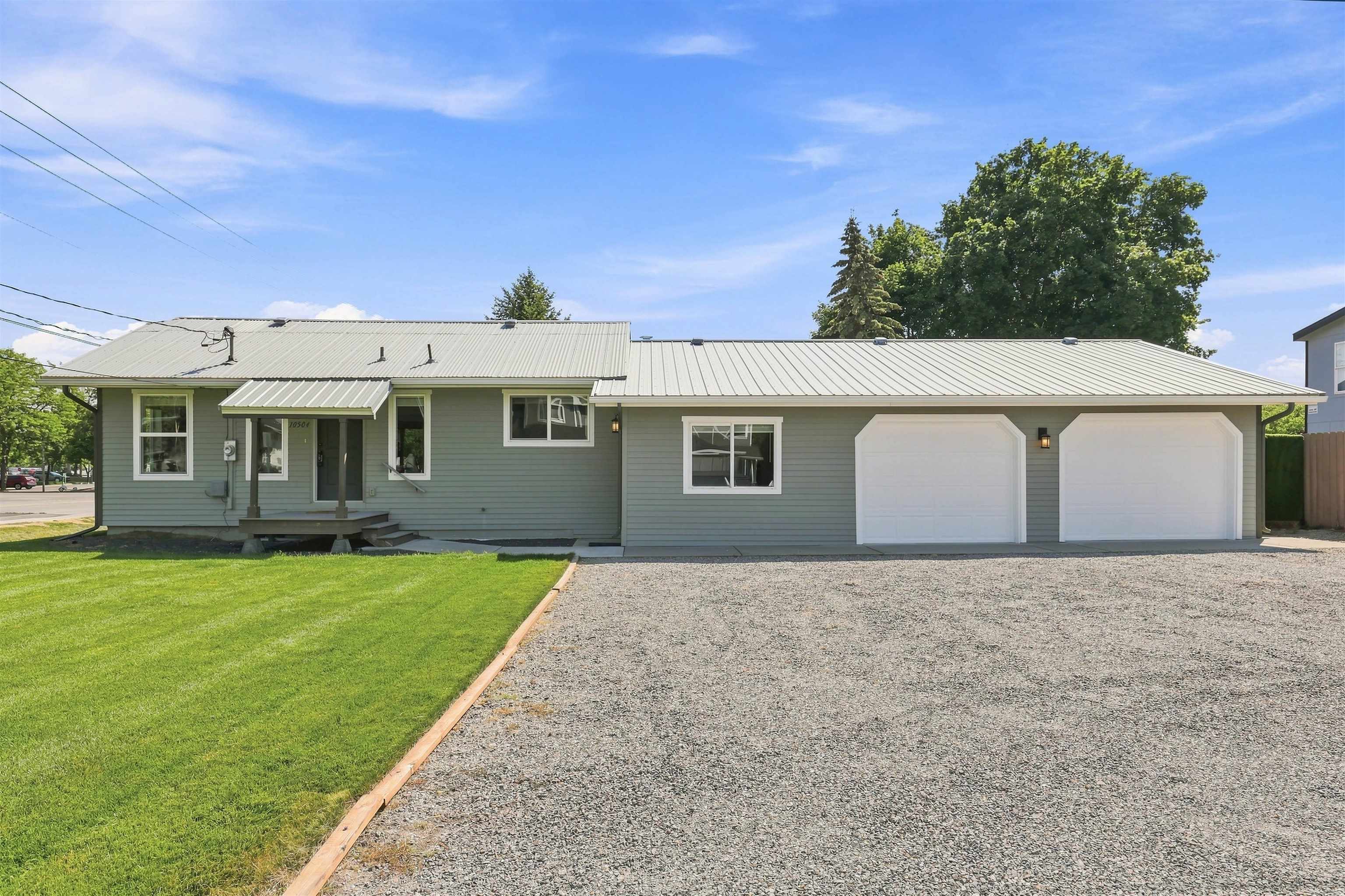 10504 E 4th Ave - Photo 2