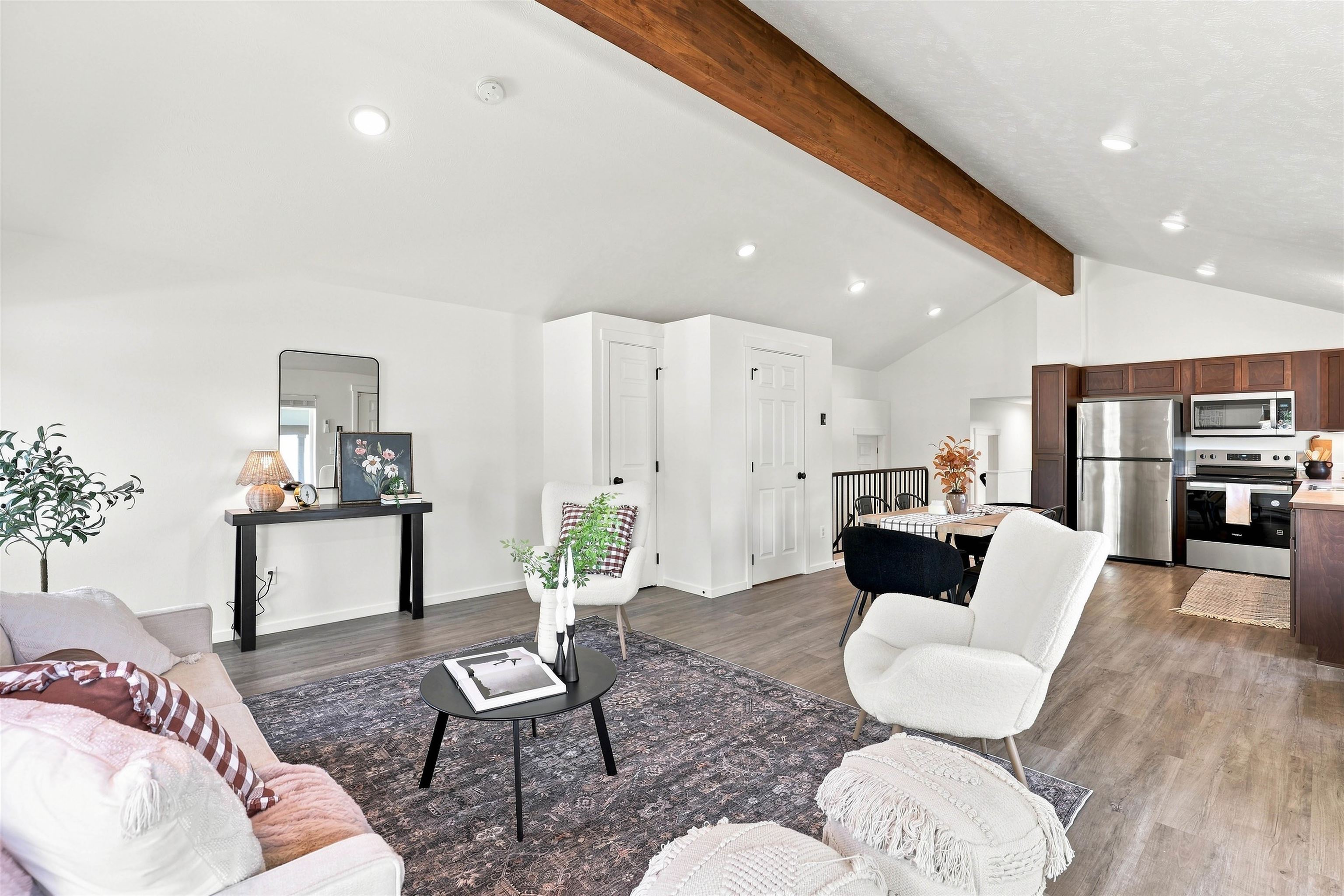 10504 E 4th Ave - Photo 5