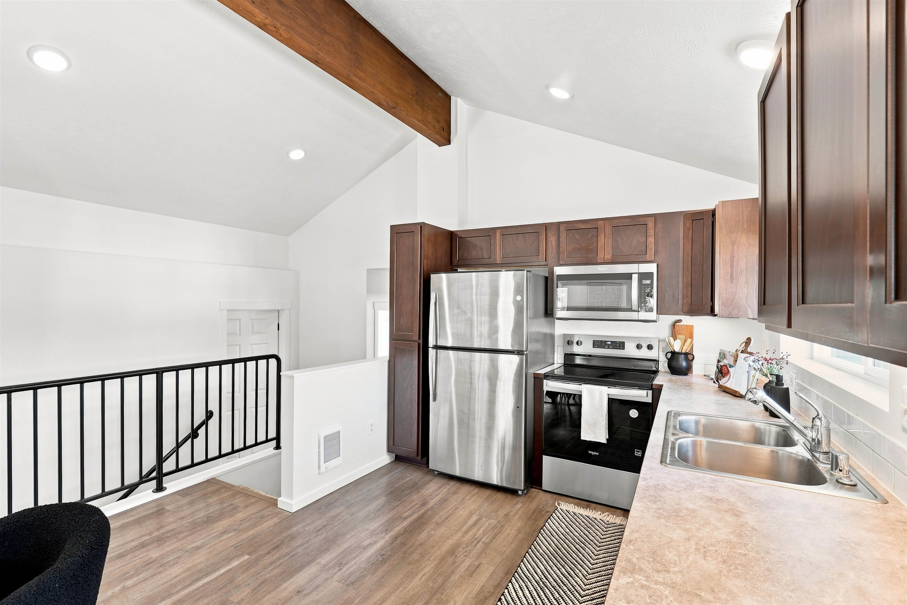 10504 E 4th Ave - Photo 11