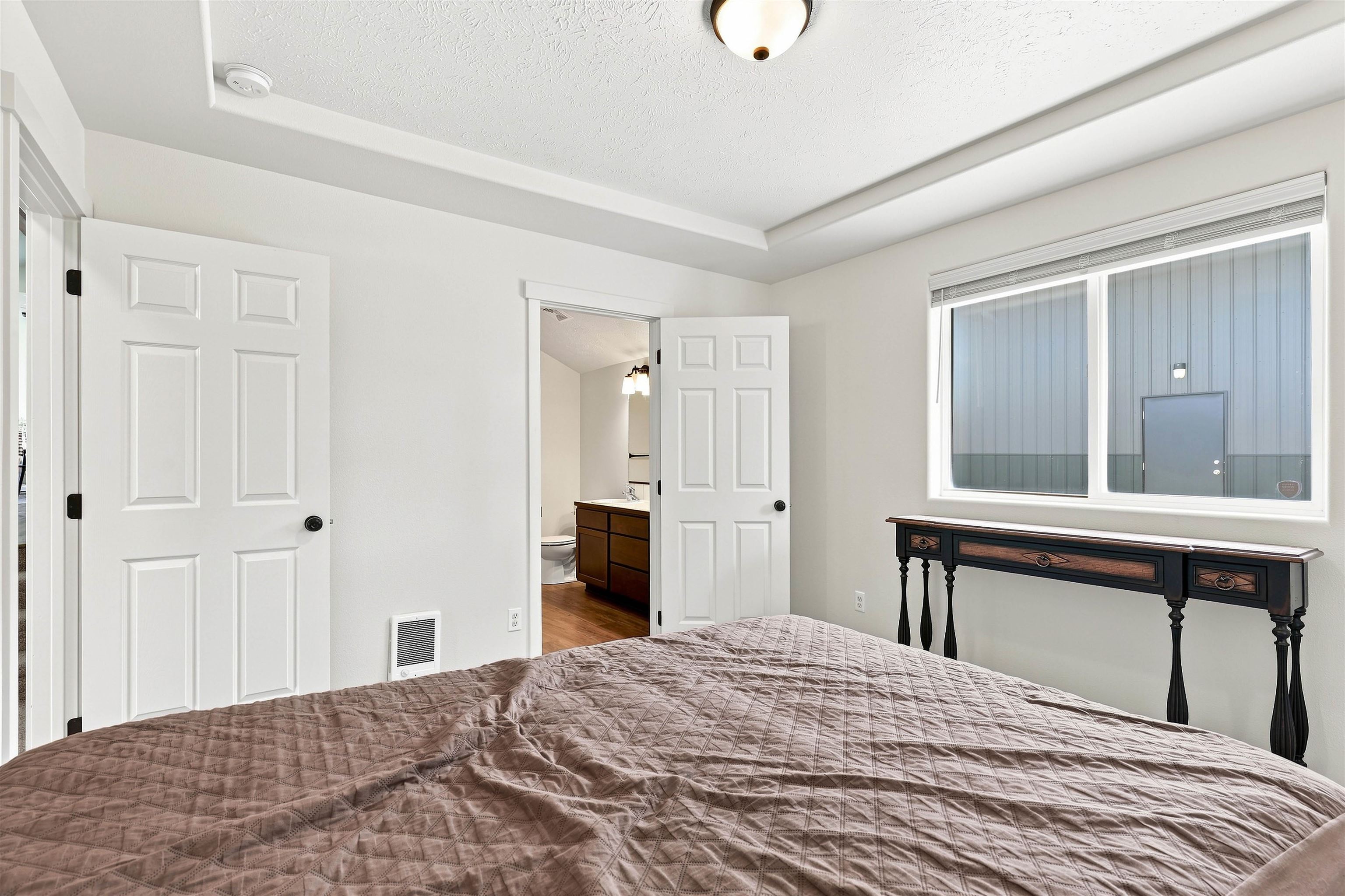 10504 E 4th Ave - Photo 14