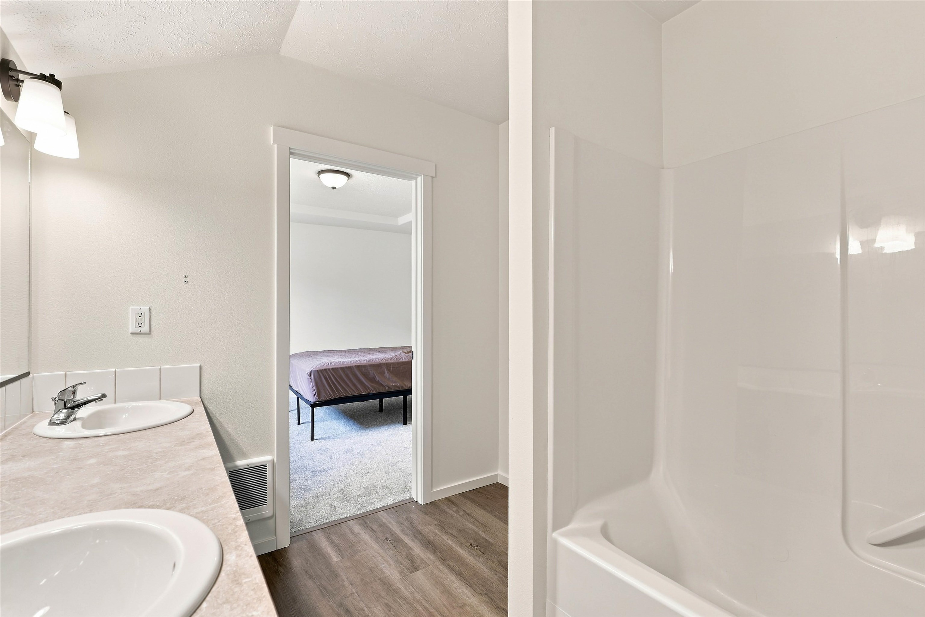 10504 E 4th Ave - Photo 16