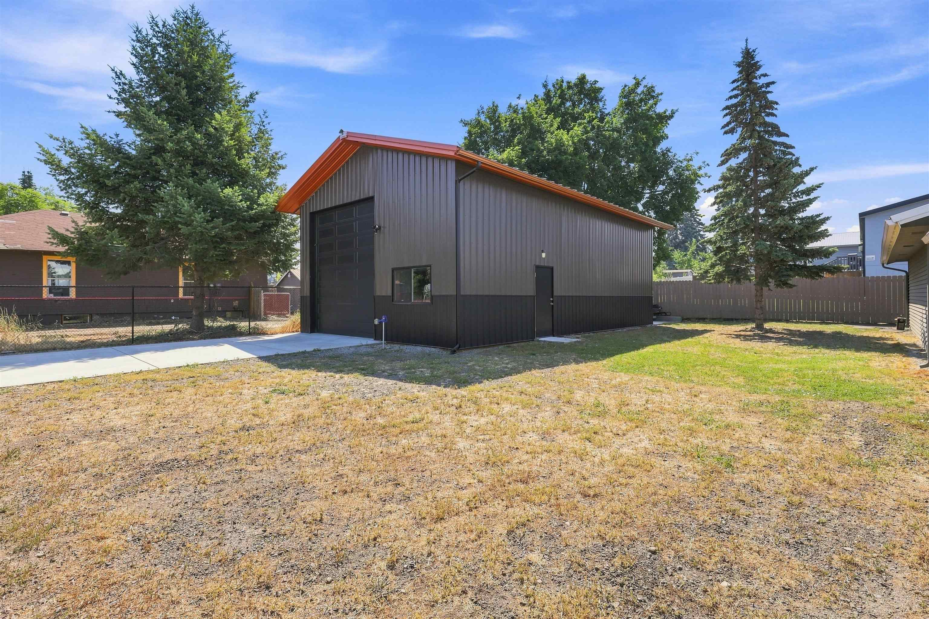 10504 E 4th Ave - Photo 23