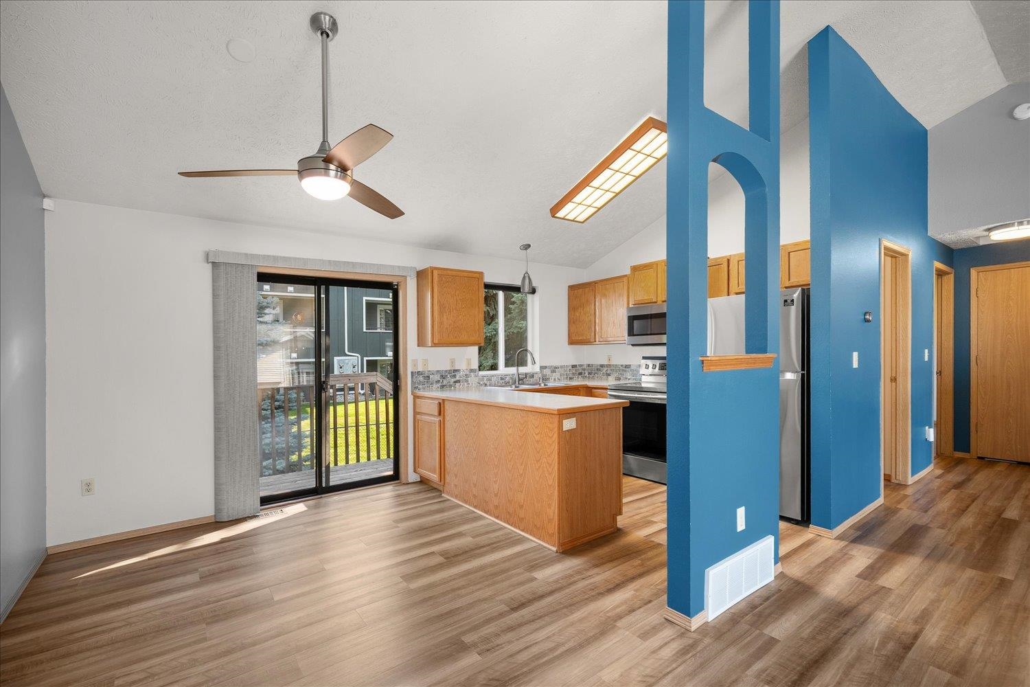 930 E CALKINS Dr - Photo 13