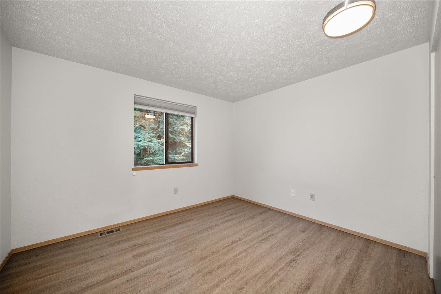 930 E CALKINS Dr - Photo 21