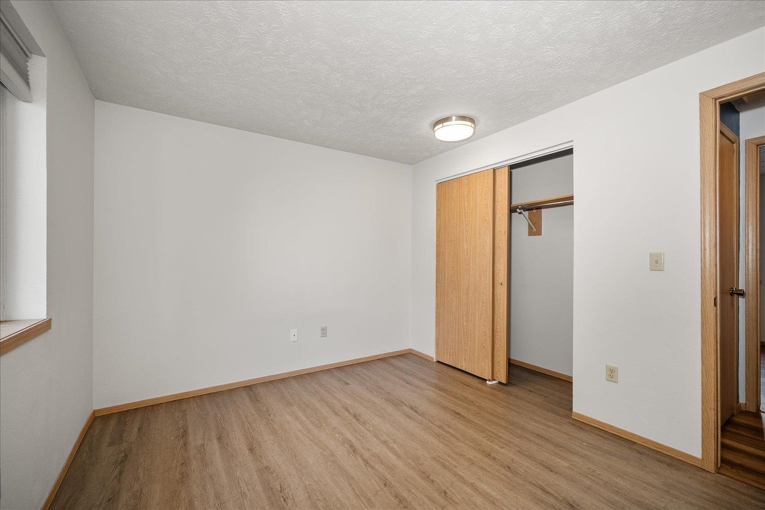 930 E CALKINS Dr - Photo 24