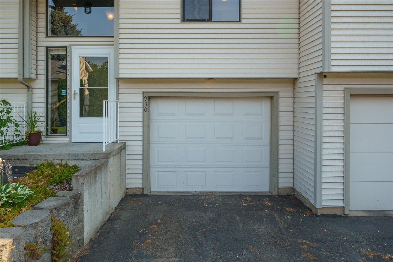 930 E CALKINS Dr - Photo 32