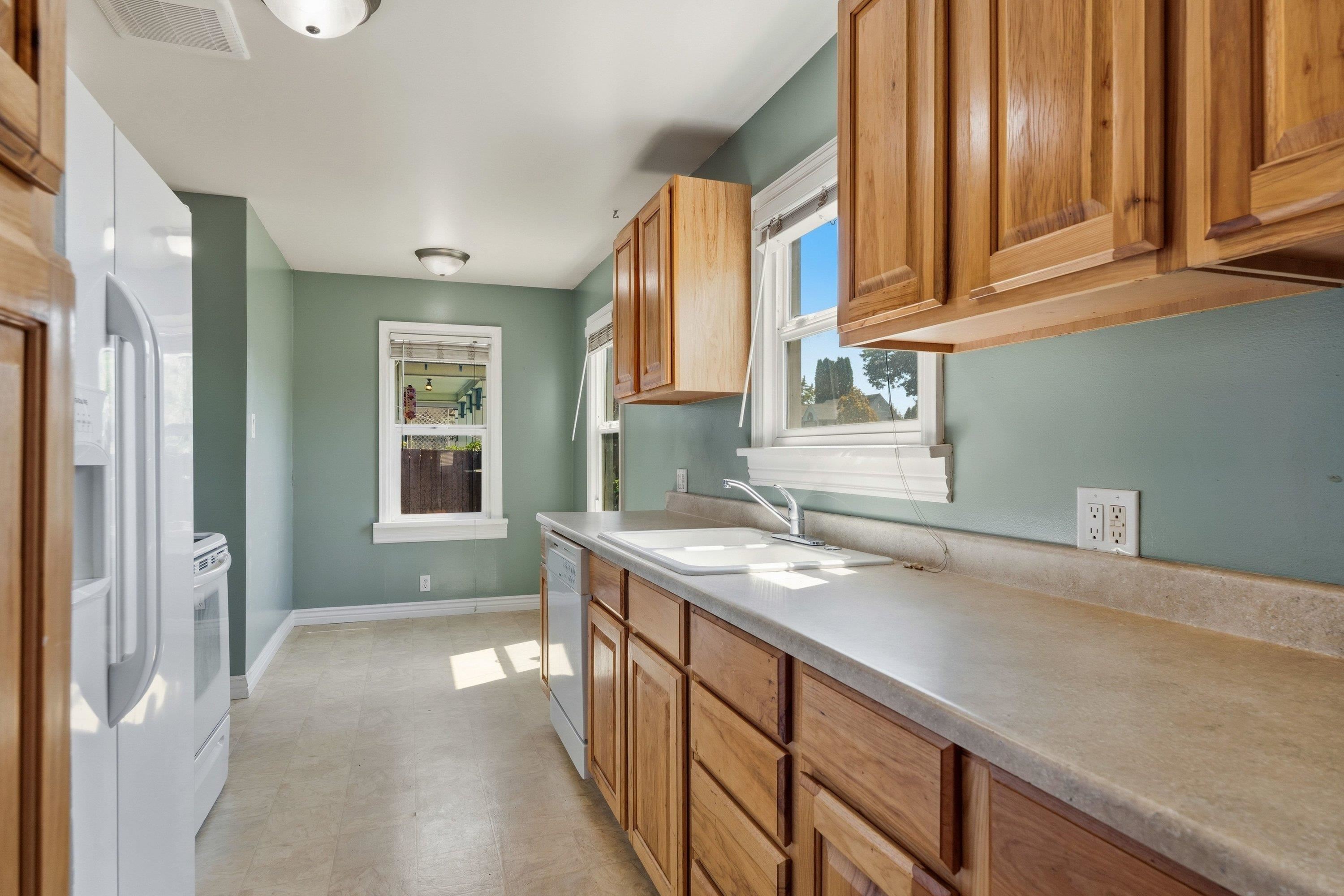1228 W Grace Ave Ave - Photo 10
