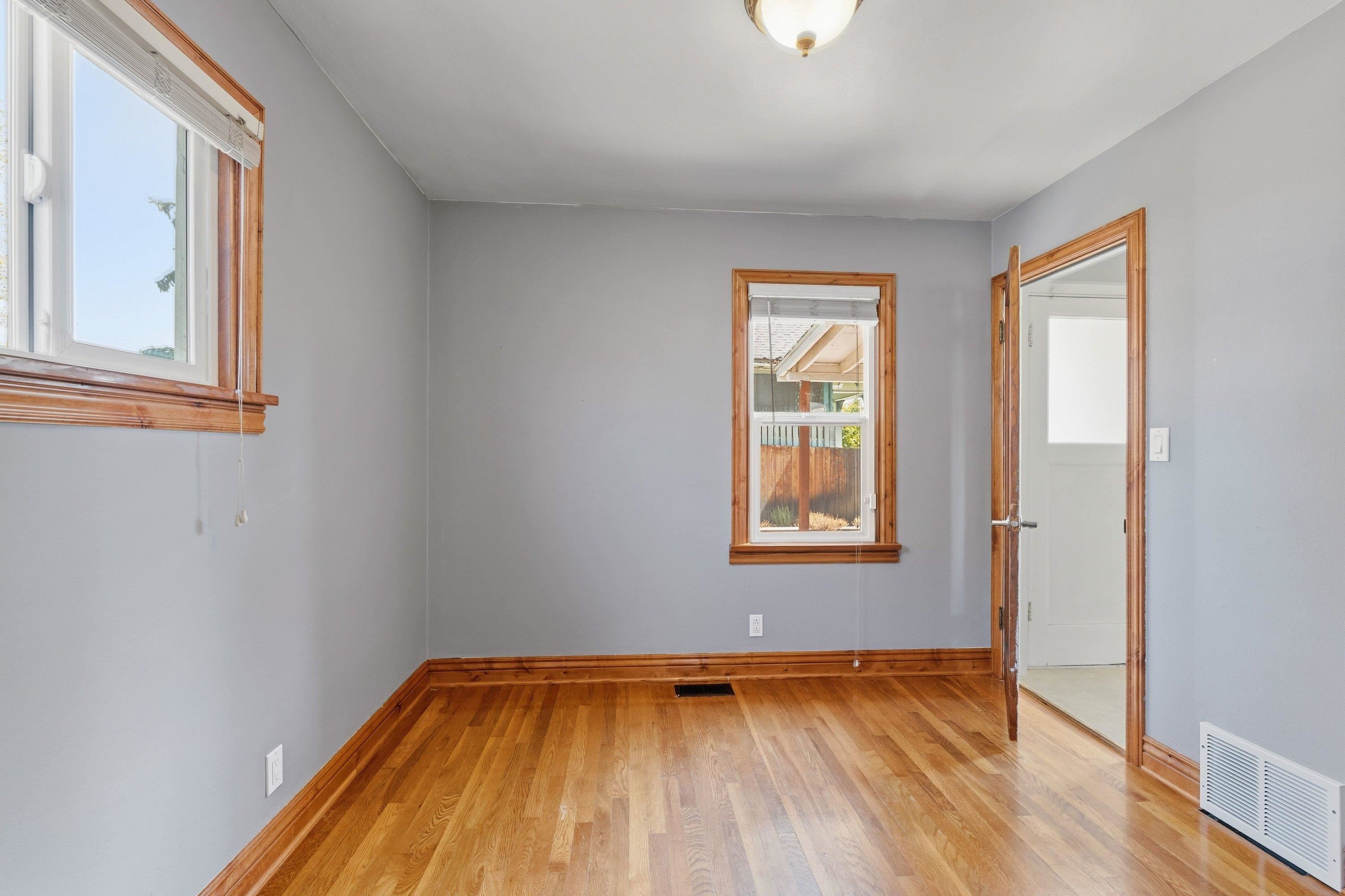 1228 W Grace Ave Ave - Photo 16