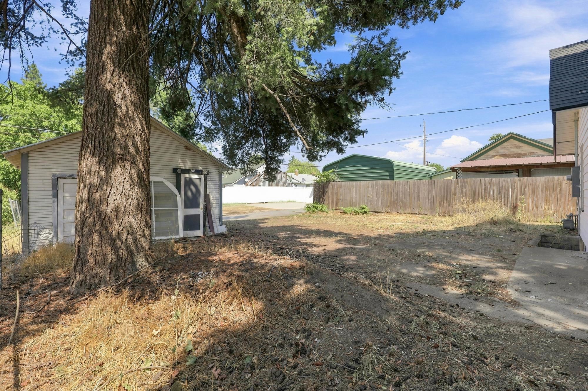 1103 E Broad Ave - Photo 19