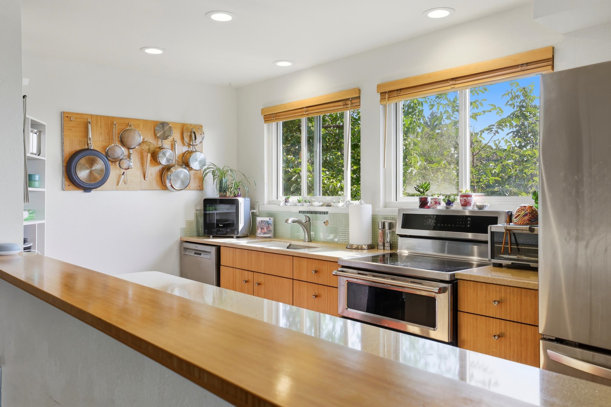 935 W Glass Ave - Photo 19