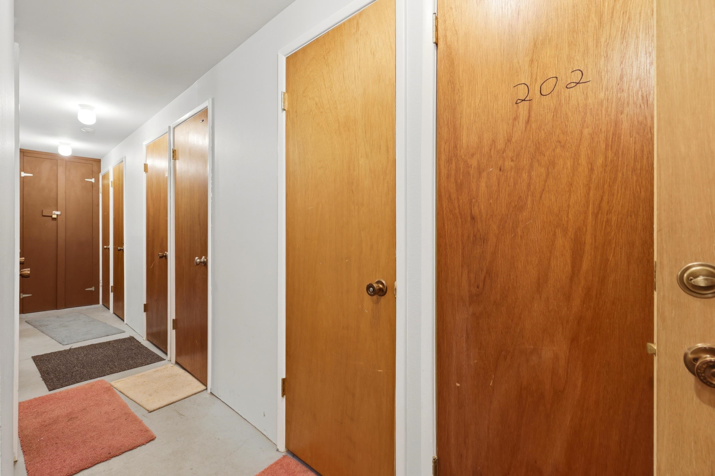 935 W Glass Ave - Photo 38