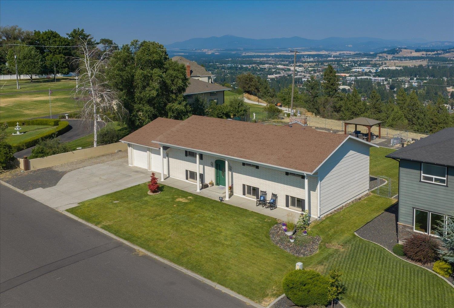8116 N N Panorama Dr - Photo 3