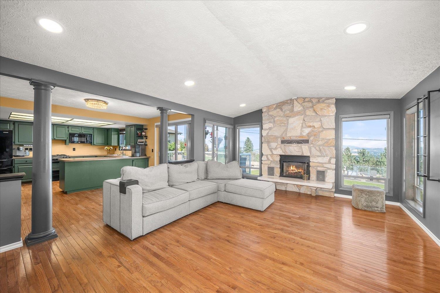 8116 N N Panorama Dr - Photo 4