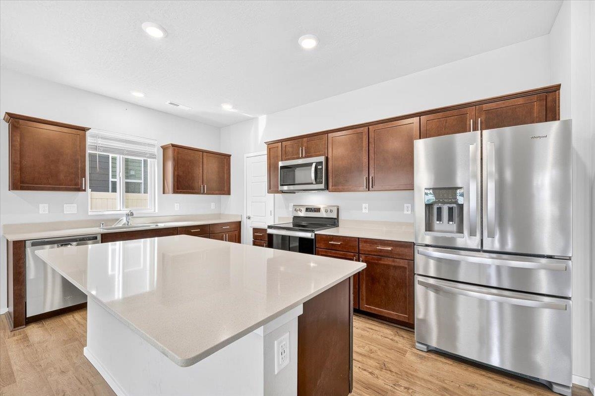 12212 N Greene St - Photo 18