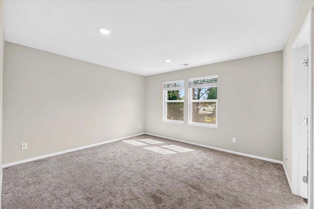 12212 N Greene St - Photo 21