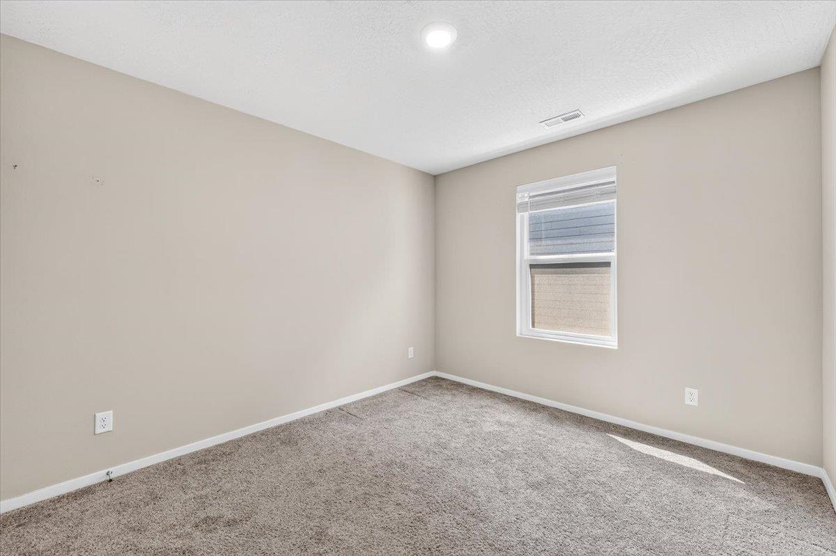 12212 N Greene St - Photo 29