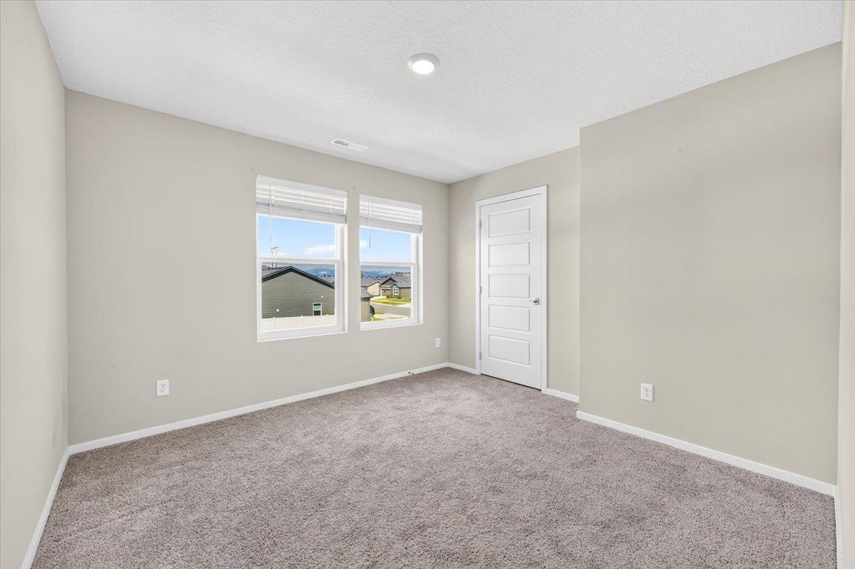 12212 N Greene St - Photo 33