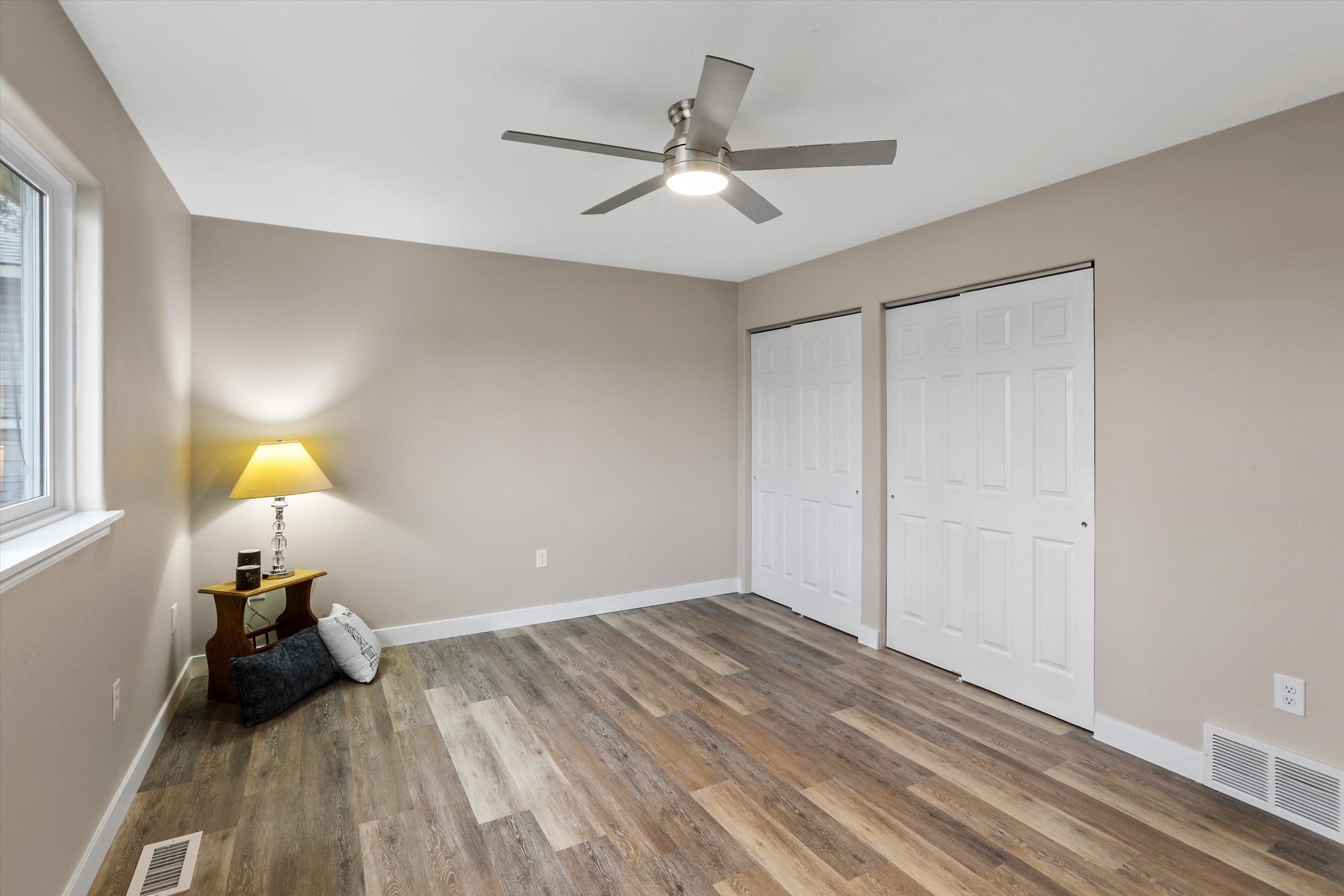 308 E Crown Ave - Photo 8