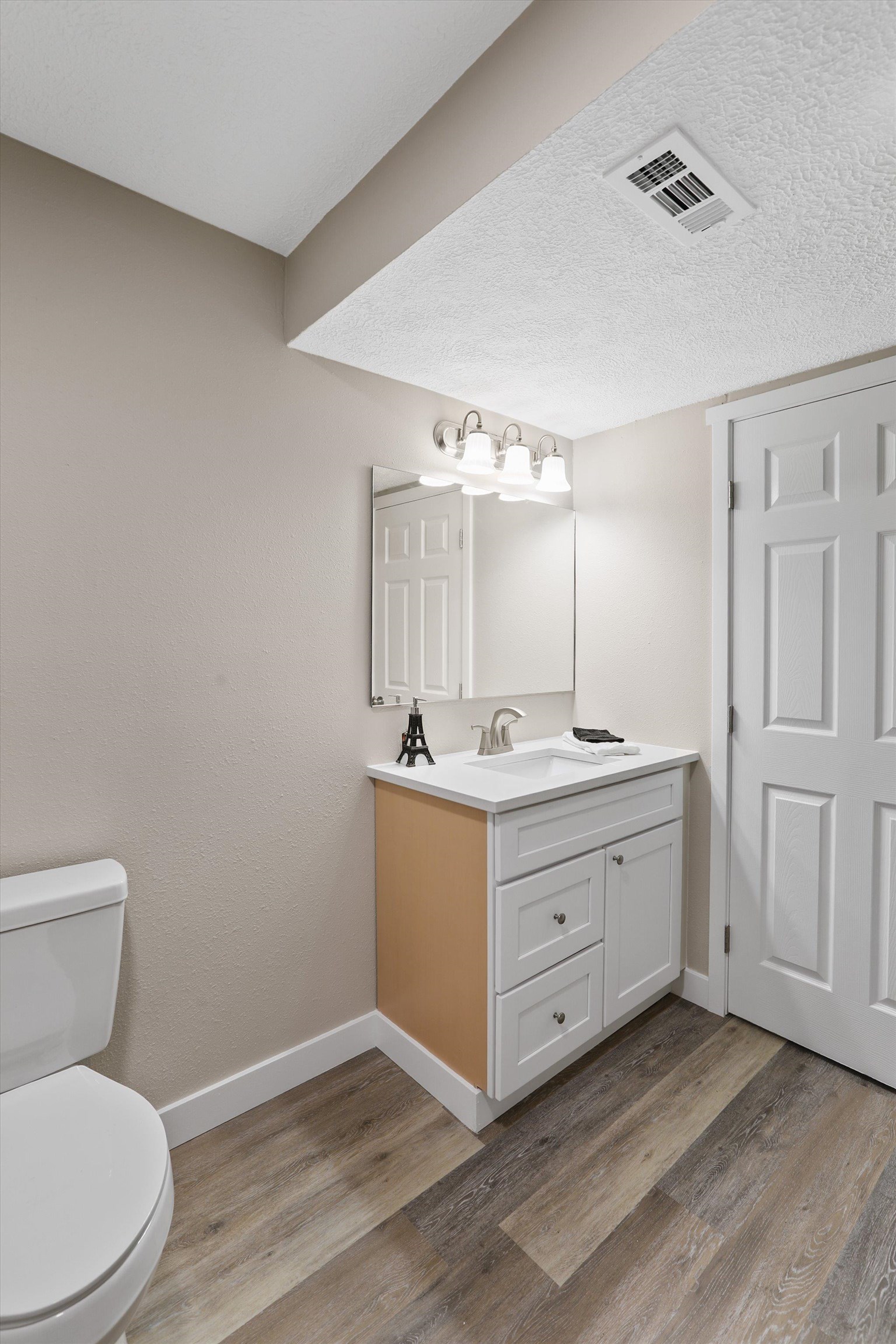 308 E Crown Ave - Photo 16
