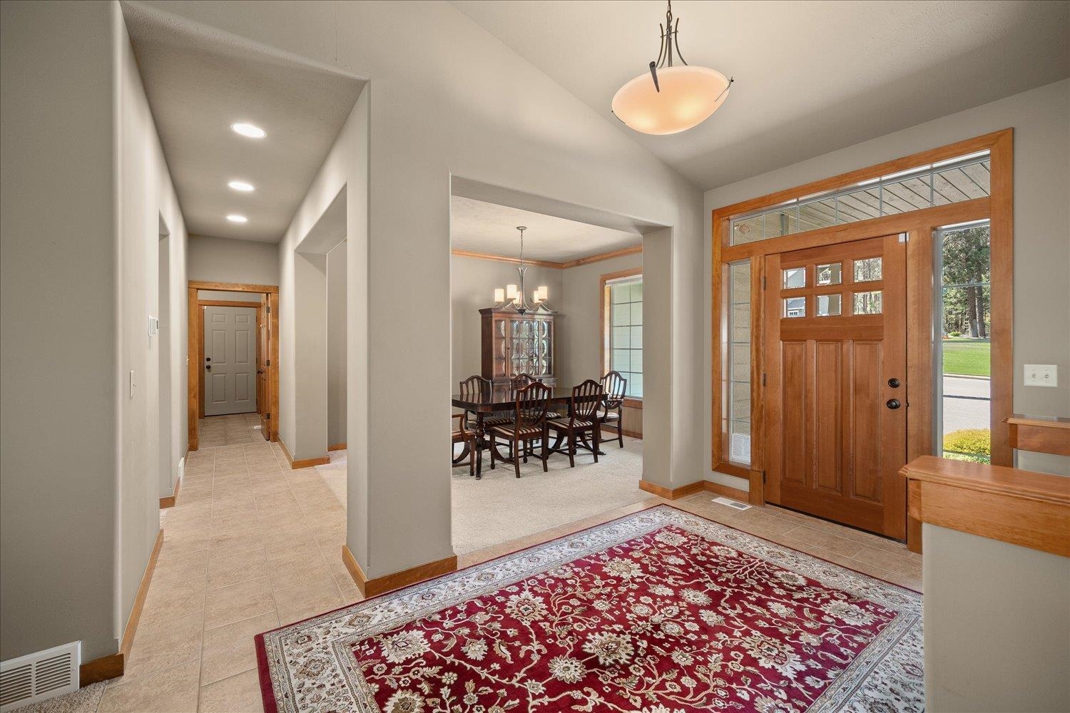 401 W Trailridge Ct - Photo 4