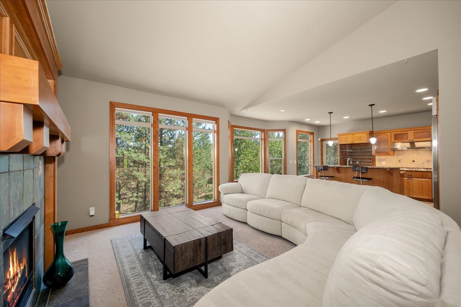 401 W Trailridge Ct - Photo 5