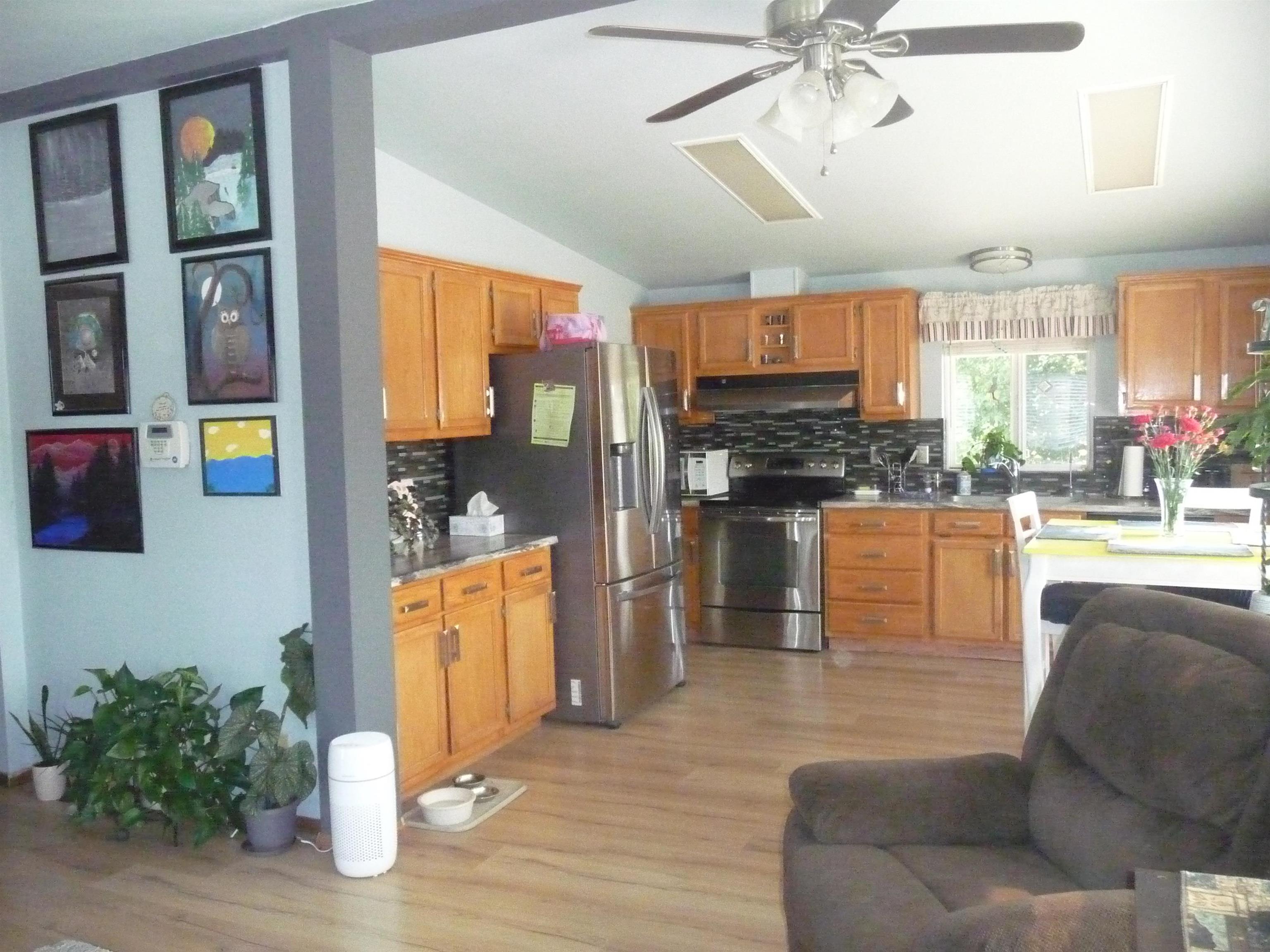 13724 W Medical Lakes 4 Lakes Rd - Photo 6