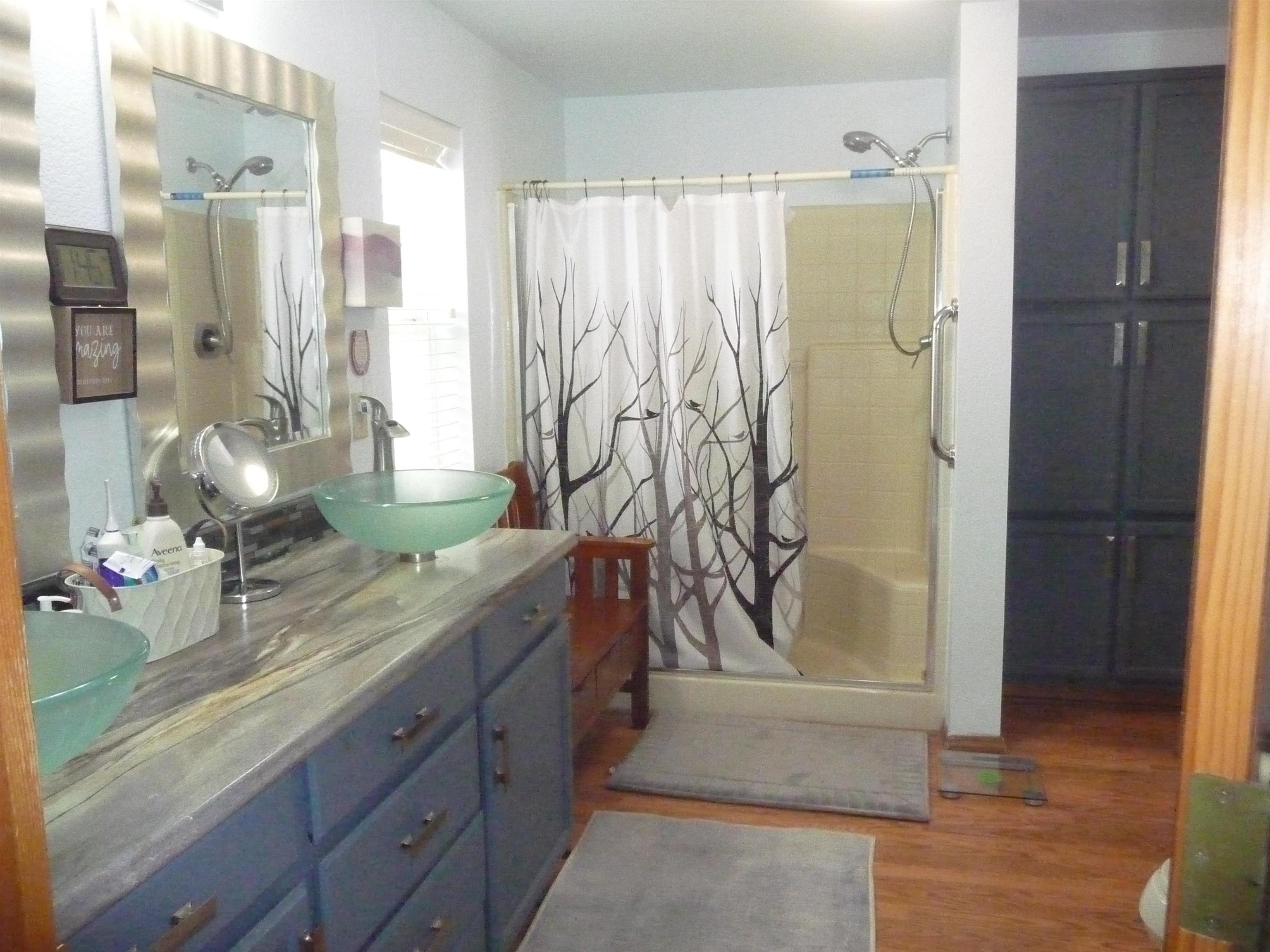 13724 W Medical Lakes 4 Lakes Rd - Photo 17