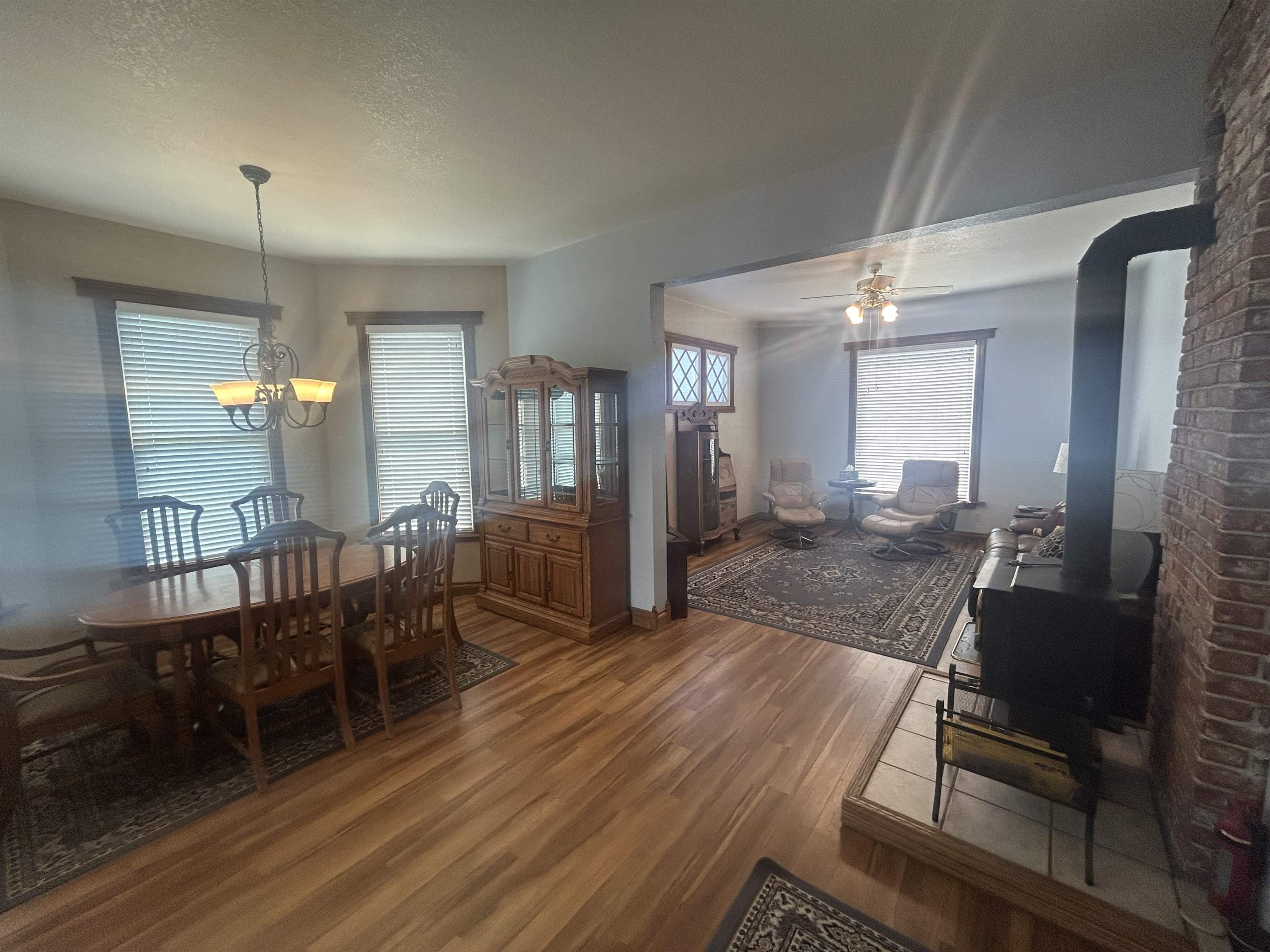 520 Marshall St - Photo 8