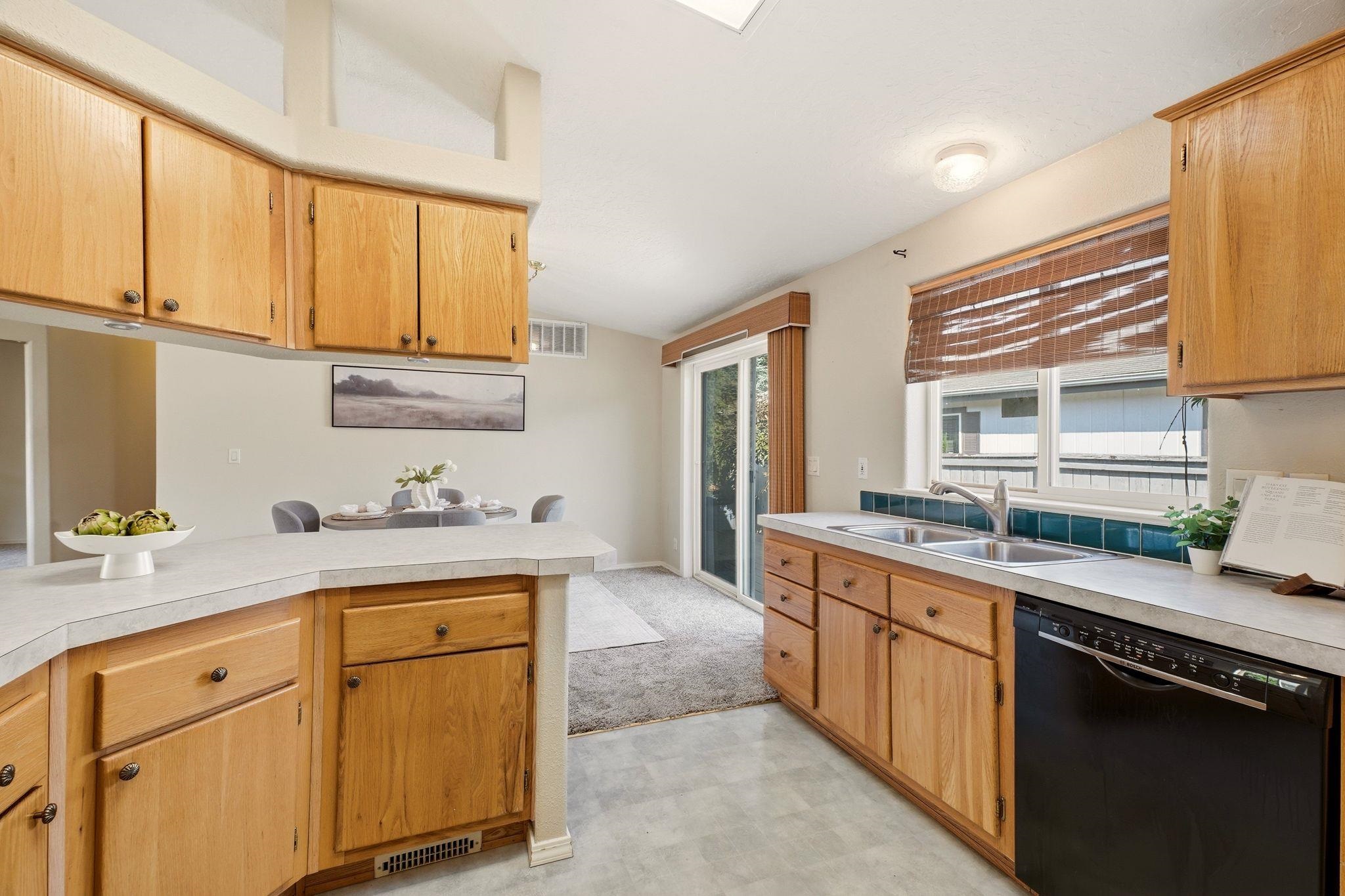 1001 W Sunny Creek Cir - Photo 9