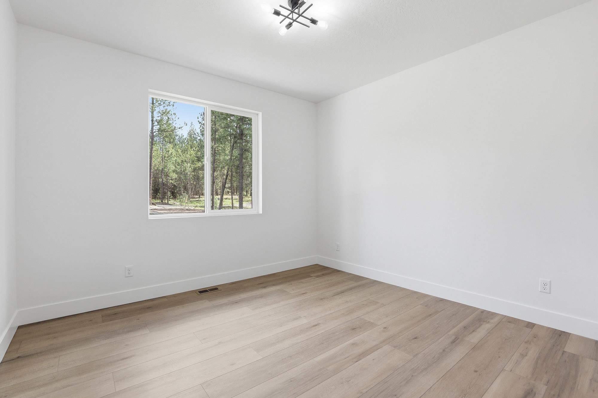 6703 E Elk Chattaroy Rd - Photo 13