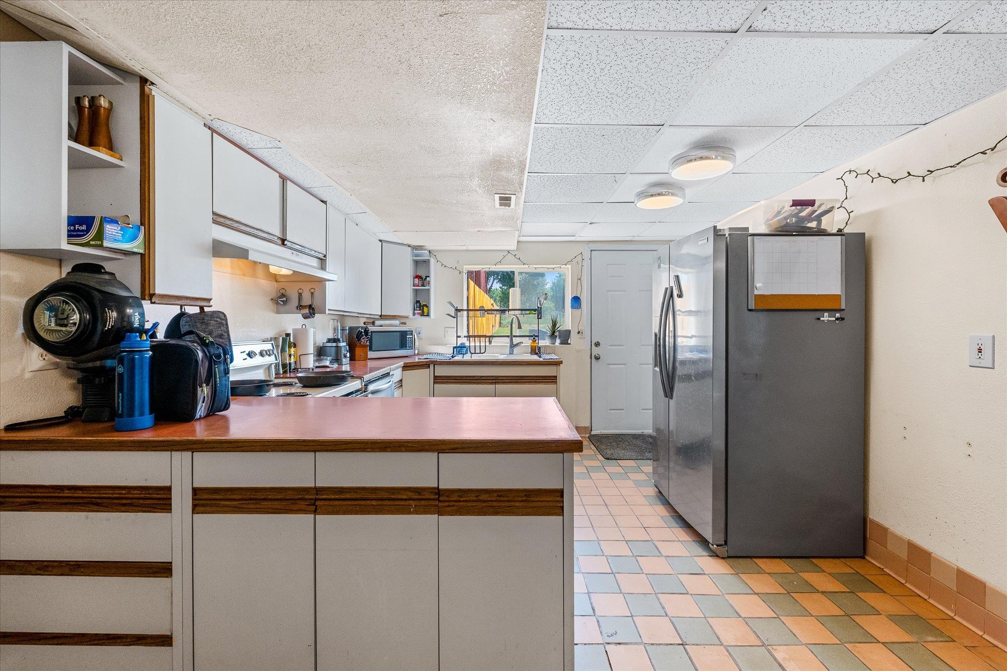 1924 E Weile Ave - Photo 10