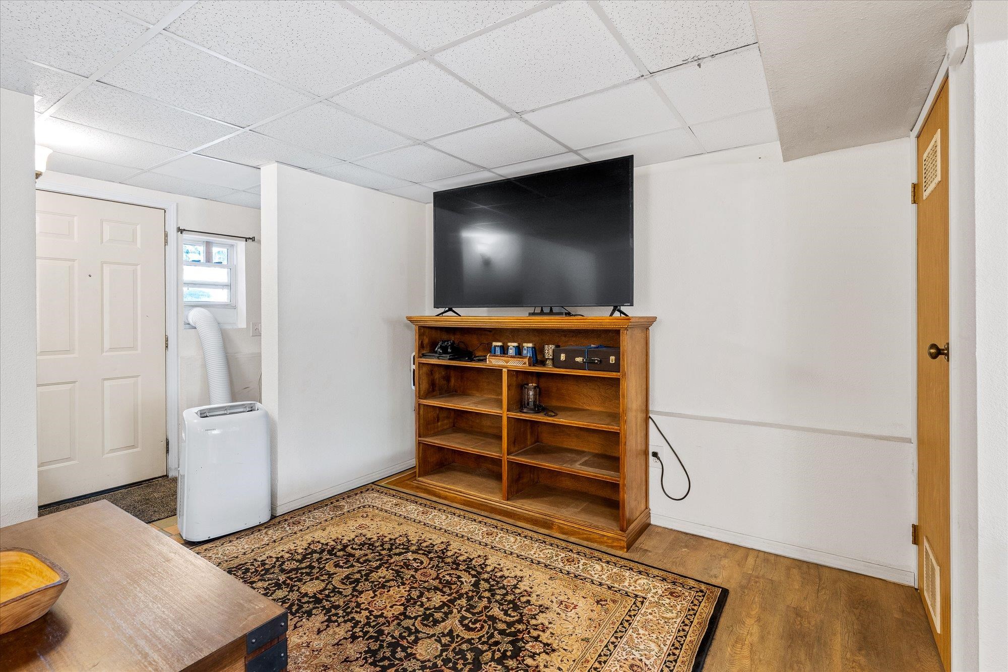1924 E Weile Ave - Photo 12