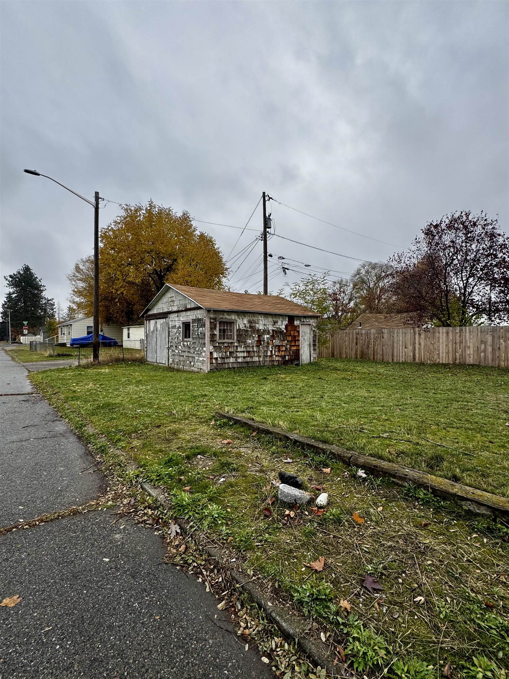5826 N Madison St - Photo 9