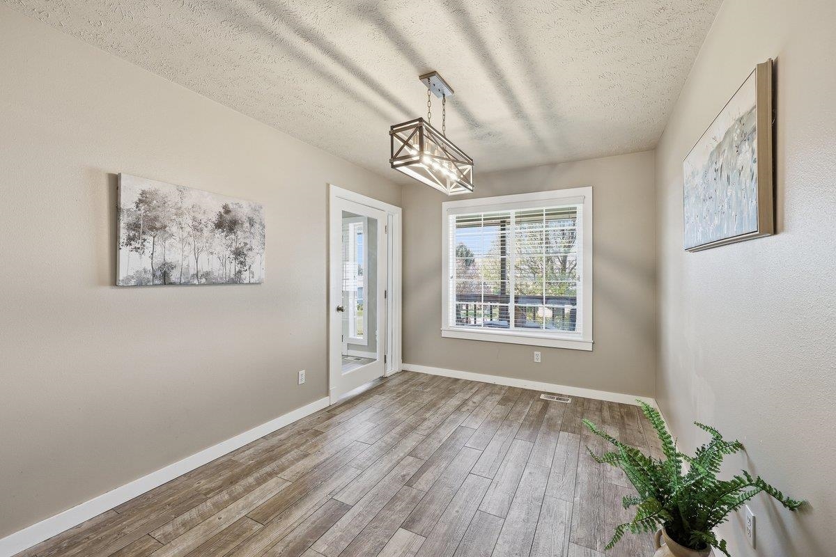 2221 S Steen Rd - Photo 8