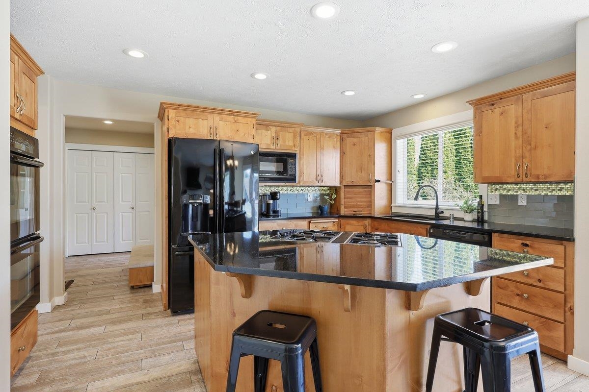 2221 S Steen Rd - Photo 12