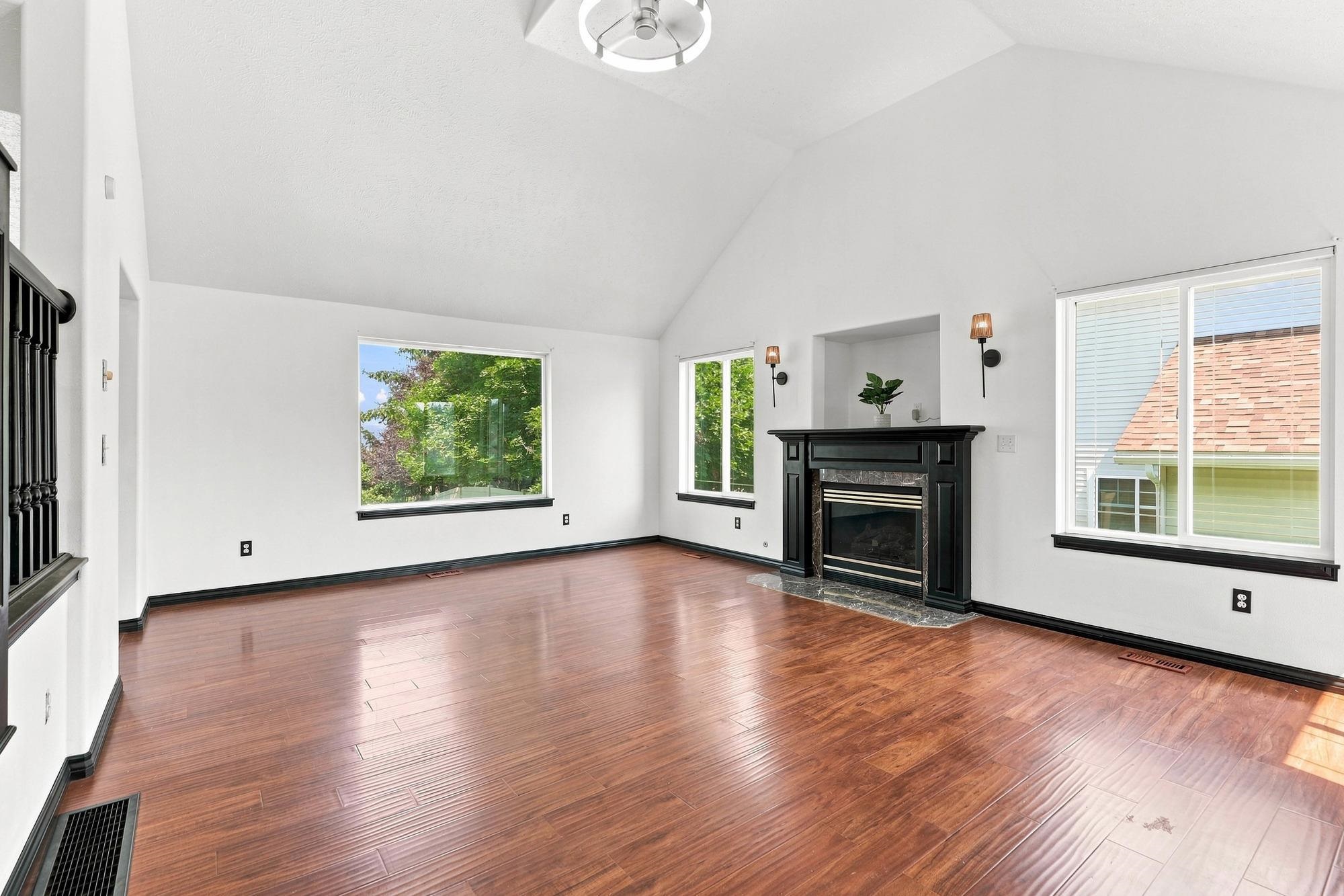 506 S Shelley Lake Ln - Photo 5