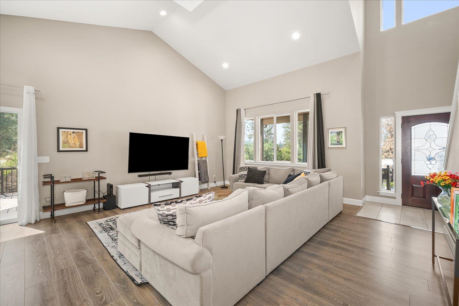 1213 S Highland Dr - Photo 4