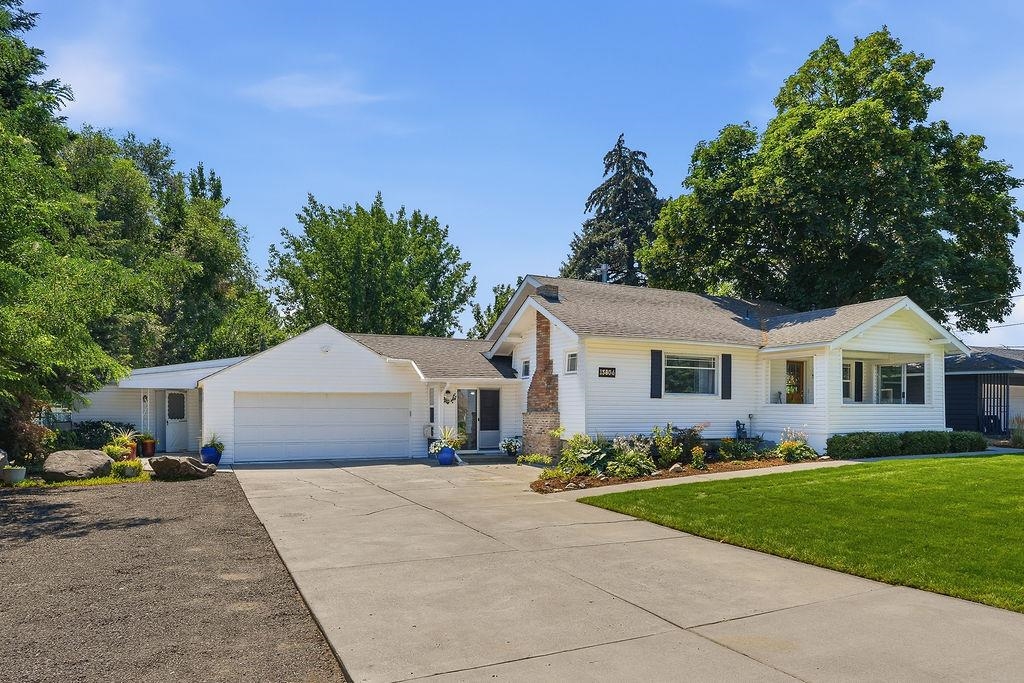 13804 E 16th Ave - Photo 50